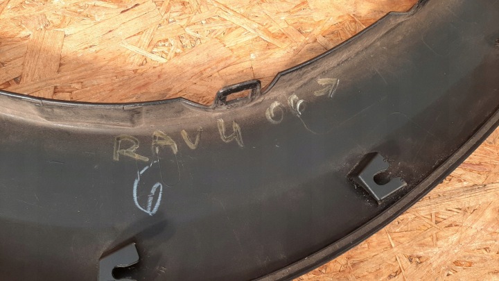 TOYOTA RAV4 III MOULURE REVÊTEMENT GARDE-BOUE GAUCHE AVANT 75602-42090