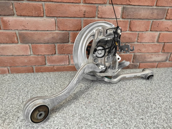 BMW G20 G21 TRANSMISSION AVANT ROTULE DE DIRECTION BRAS DE SUSPENSION MOYEU DROITE AVANT DROIT AVANT 6878610