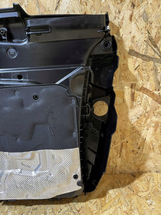 PROTECTION CHÂSSIS FILTRE AIR AUDI 3.0 TDI 4M0133843H 4M0133849AA 22R OEM