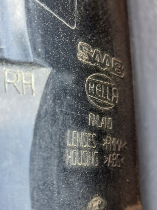 SAAB 93 UNIVERSEL PHARE DROITE ARRIÈRE (X73)