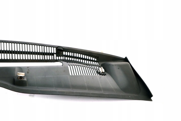 BMW X5 E53 PROTECTION CHÂSSIS DOUBLURE DE PASSAGE DE ROUE 8409048