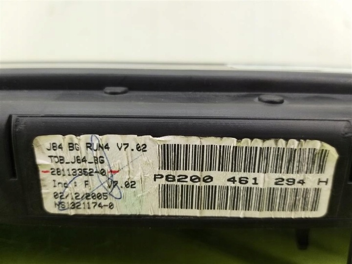 COMPTEUR RENAULT SCENIC II 2003-2006 1.9 DCI 28113352 P8200461294H