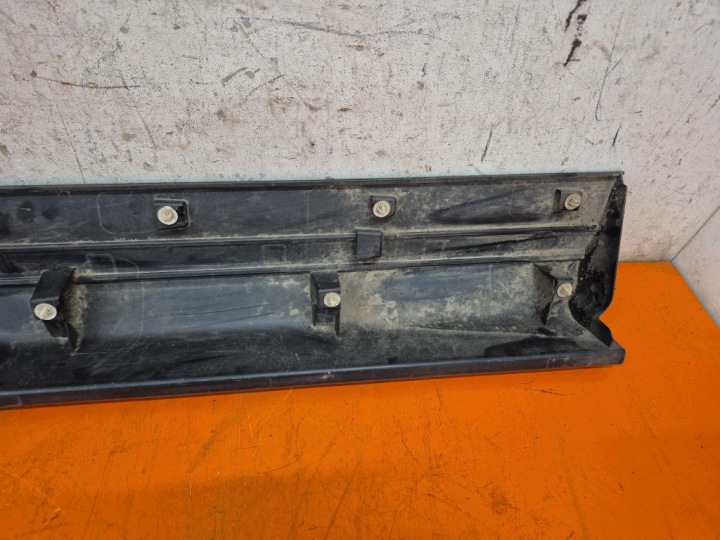 MITSUBISHI ECLIPSE CROSS I 18- MOULURE PORTES AVANT AVANT DROITE 5727A510