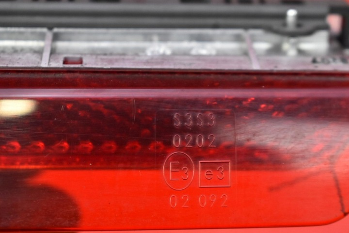 FEUX DE STOP STOP 03308060 FIAT 500 3D HAYON 08-15