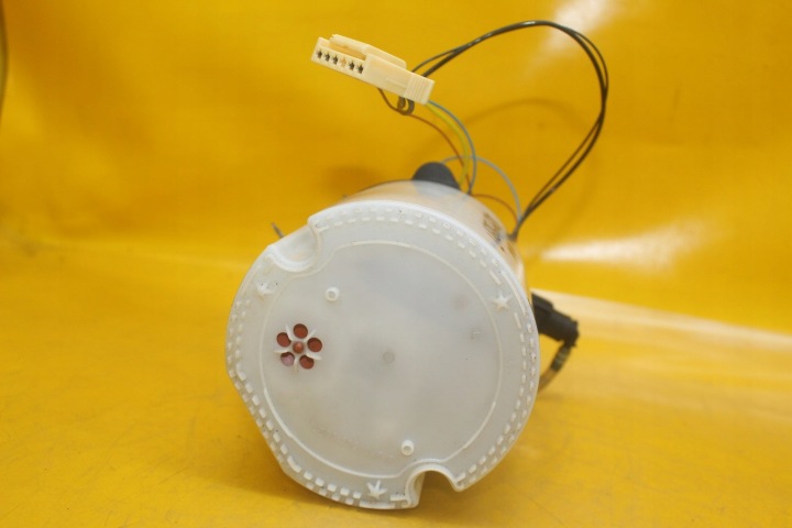 POMPE POMPE CARBURANTS VW PASSAT B6 AUDI SKODA 1.6 FSI 3C0919051T