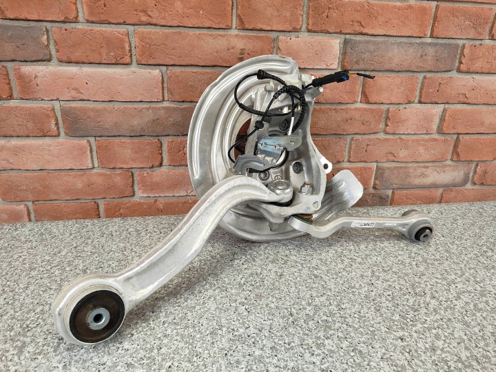 BMW G20 G21 TRANSMISSION AVANT ROTULE DE DIRECTION BRAS DE SUSPENSION MOYEU DROITE AVANT DROIT AVANT 6878610