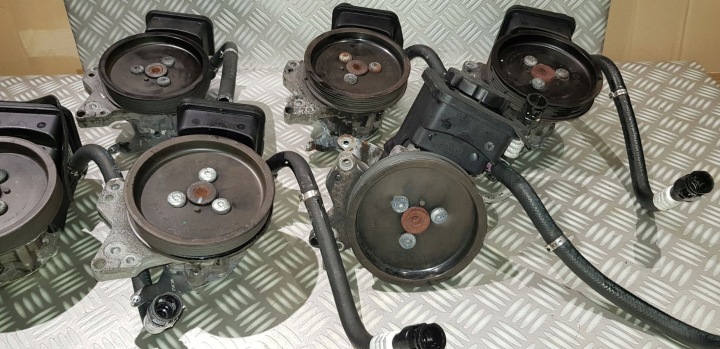 BMW E60 E61 535 3.5 D 272 POMPE AMPLIFICATEUR RÉSERVOIR KOLO POULIE 7693974