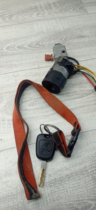 PEUGEOT 307 1.6 HDI KIT DE DÉMARRAGE VERS INSTALLATIONS 9656842680 0281011803
