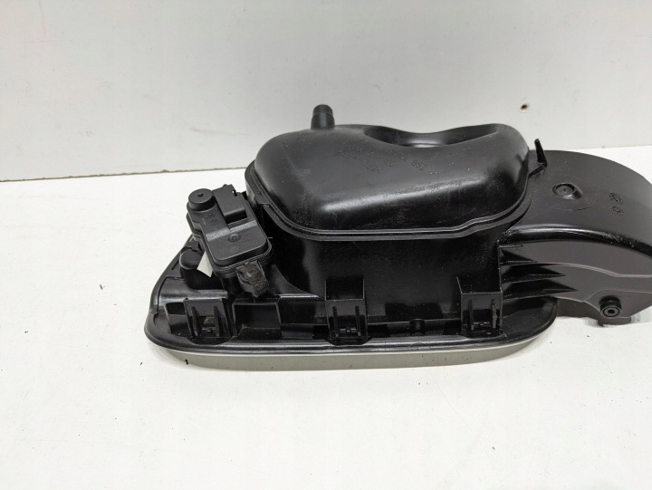 BOUCHON GOULOTTE DE REMPLISSAGE CARBURANTS VOLKSWAGEN PASSAT B7 USA 2GM809999B