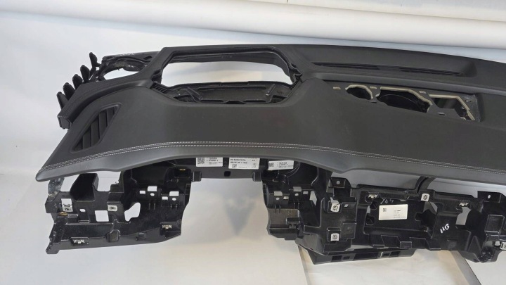 TABLEAU DE BORD CONSOLE AUDI Q8 SQ8 HEAD UP 4M8857001C