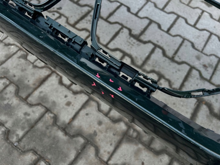 PARE-CHOCS AVANT AVANT BMW I4 G26 KIT COULEUR C4E