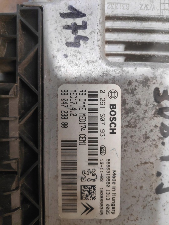 ORDINATEUR MOTEUR PEUGEOT 308 II T9 0261S07931 9804723880