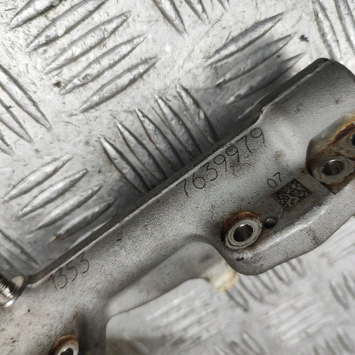 BMW 2 PIÈCES F39 2018 MOULURE INJECTION