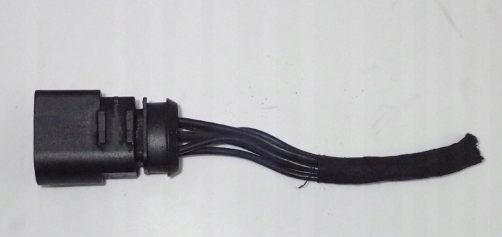 PUCE PUCE RACCORD AUDI VW 1J0973833