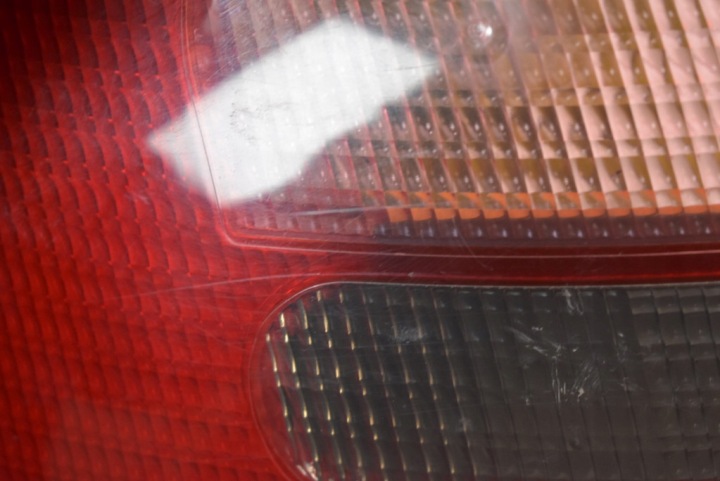 PHARE GAUCHE ARRIÈRE ARRIÈRE AUDI A6 C5 BERLINE 97-01