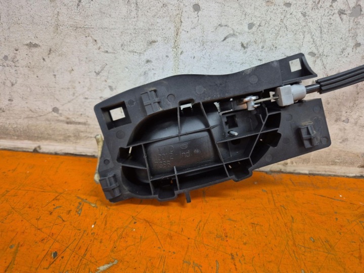 PEUGEOT 407 I 04-10 SERRURE DE PORTE POIGNÉE AVANT DROIT 9660698180F EYLC