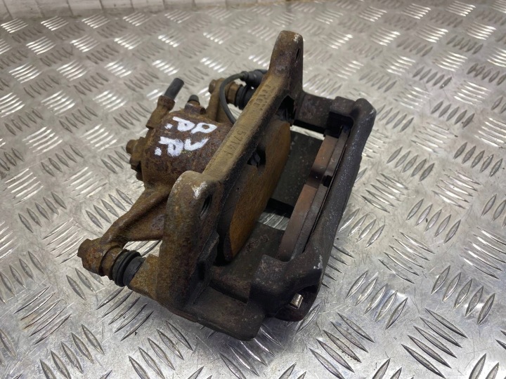 ÉTRIER DE FREIN DE FREIN AVANT DROIT AUDI Q3 F3 VW TIGUAN 6799G