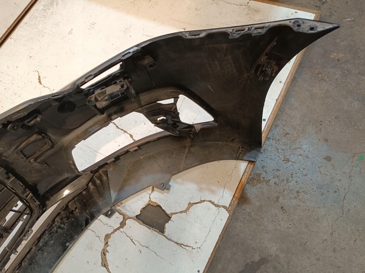 PARE-CHOCS AUDI A6 C8 4K0 18+ AVANT NR M969 CALANDRE