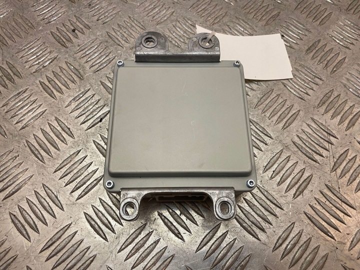 FORD KUGA III CONVERTISSEUR TENSION MODULE CONVERTISSEURS