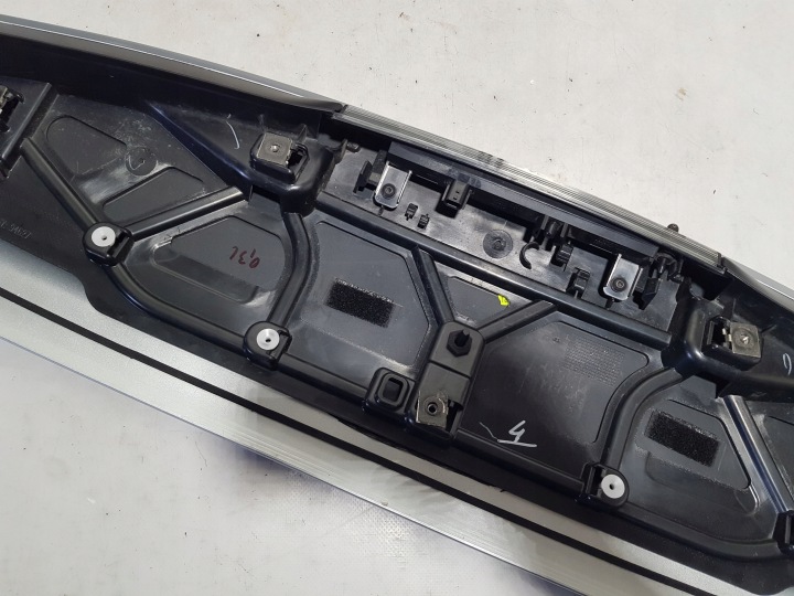 MOULURE CACHE COUVERCLES DE COFFRE COUVERCLES DE COFFRE SPOILER SPOILER RENAULT ZOE LANTERNE STOP