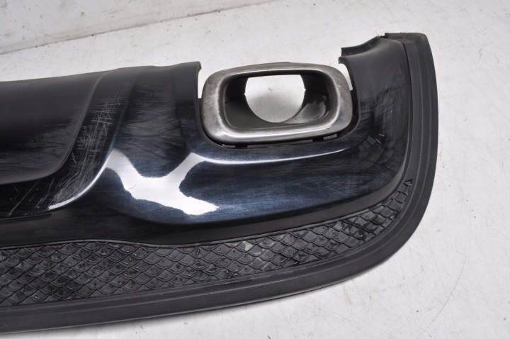 MERCEDES W156 AMG DOUBLURE ZDERZKA ARRIÈRE ARRIÈRE DIFFUSEUR A1568804340