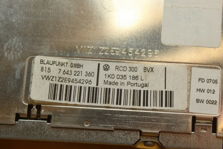 RADIO D'USINE CD RCD 300 VW CADDY III LIFT 1K0035186L
