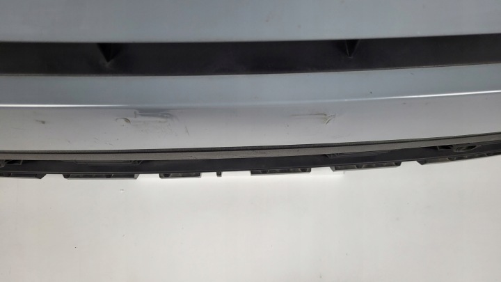 PARE-CHOCS AVANT AVANT JEEP AVENGER 2023-