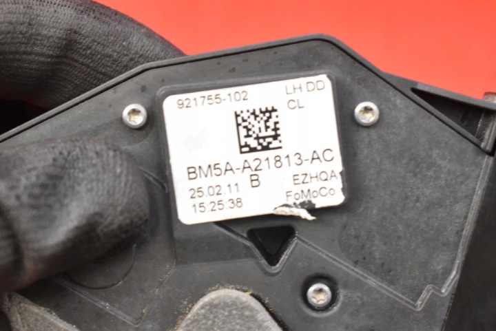 SERRURE DE PORTE GAUCHE AVANT AVANT EUROPE BM5A-A21813-AC FORD FOCUS MK3 11-15