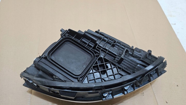 PHARE AVANT AVANT GAUCHE MERCEDES A-KLASA W177 A177 COMPLET LED A1779064703