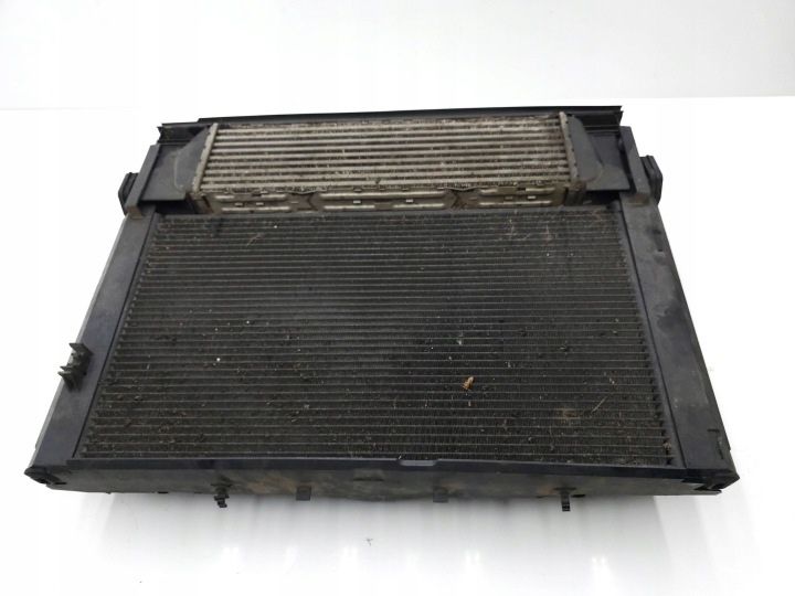 BMW 3 F30 F35 F31 2019 RADIATEUR ENSEMBLE