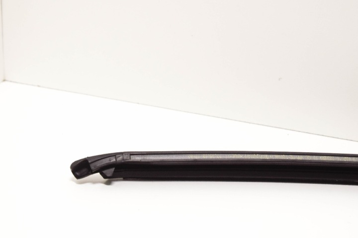 BMW 5 E60 MOULURE PROTECTRICE INFÉRIEURES VITRES ARRIÈRE 5131 NEUF ORIGINALE 7115412