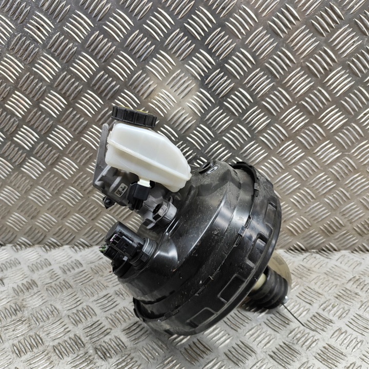 31381420 SERVO T8 HYBRID AWD 299 2019 VOLVO XC60 II (246)