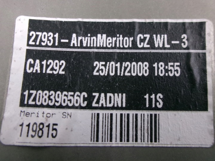 SKODA OCTAVIA II LIFT LIFTBACK ÉLÉVATEUR VITRES ARRIÈRE DROIT 1Z0839656C