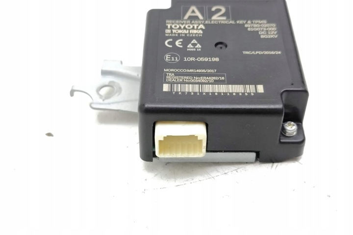JEDNOSTA GESTIONNAIRE SYSTÈMES DE FREIN TOYOTA COROLLA BERLINE (_E15_)