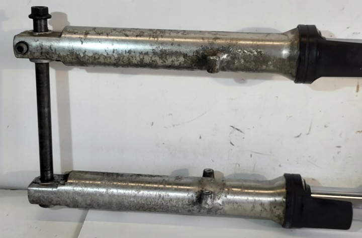 SUSPENSION AVANT BIELLETTES ÉTAGÈRES INFÉRIEURE SUPÉRIEURE YAMAHA FAZER FZS 600 1998-2003R