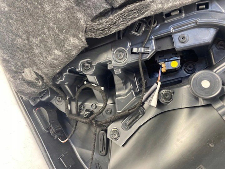 AUDI A3 S3 8V 2016 DROITE CÔTÉ CARDAN BRODERIE PORTES ARRIÈRE