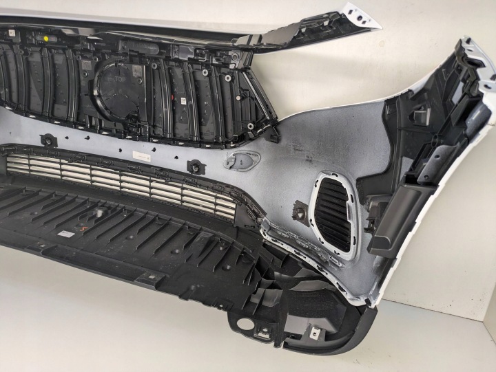 PARE-CHOCS AVANT MERCEDES EQA H243 W243 LIFT 2023-