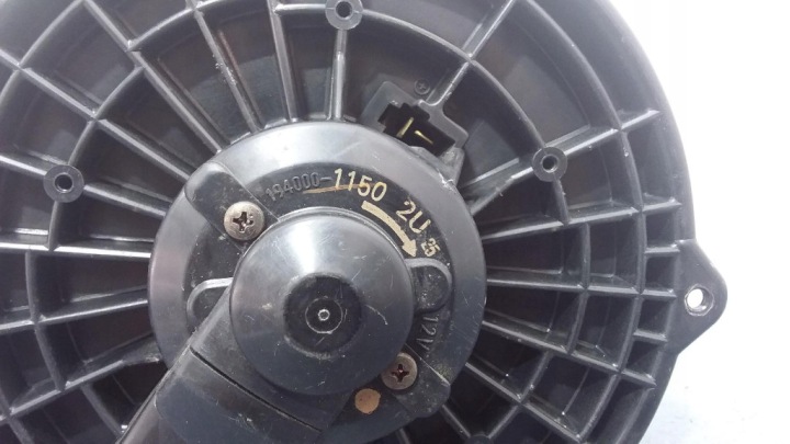 LEXUS IS 200 I VENTILATEUR AIR VENTILATEUR CONDUIT D'AIR 194000-1150