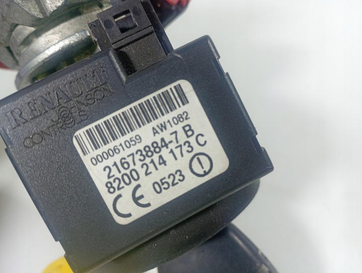 RENAULT MODUS 04-12 CONTACTEUR D'ALLUMAGE AVEC CLÉ OE 8200214173