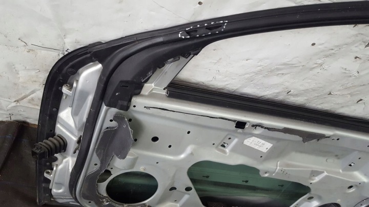 PORTES AVANT DROIT MERCEDES W203CL