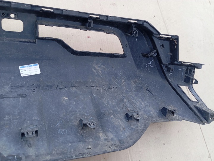 TOYOTA HILUX LIFT 20- SPOILER DOUBLURE PARE-CHOCS AVANT BAS INFÉRIEURE AVANT