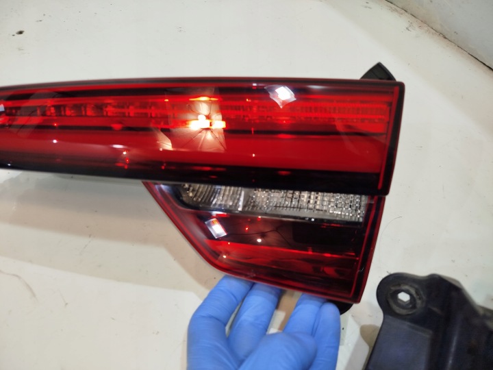 PHARES ARRIÈRE AUDI A4 B9 AVANT RESTYLAGE UNIVERSEL LED ENSEMBLE