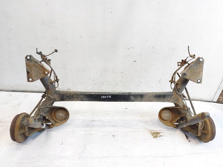 POUTRE AXE ARRIÈRE ARRIÈRE SUSPENSIONS WLECZONA FIAT PANDA 2 II BERLINE COMPACTE (169_)