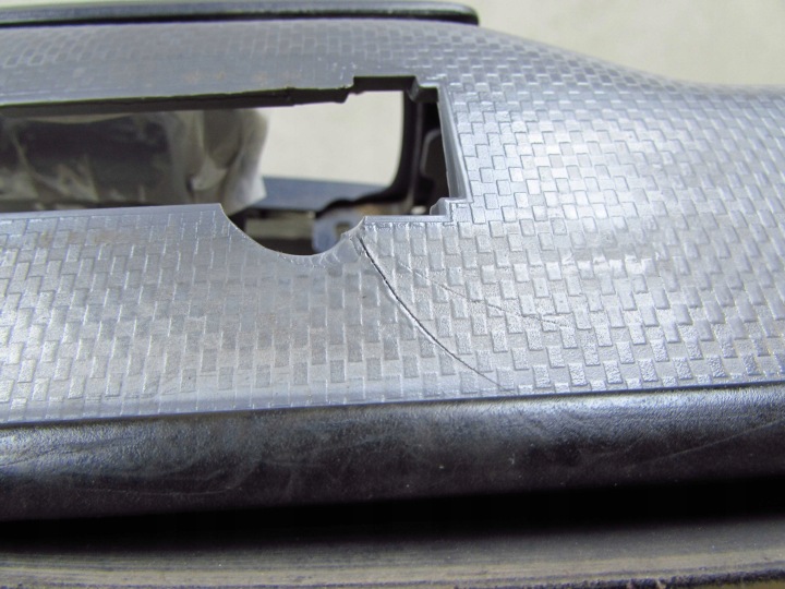 ISUZU N75 NPR NQR NKR 07-18 GARNITURE COLLECTEUR PORTES GAUCHE