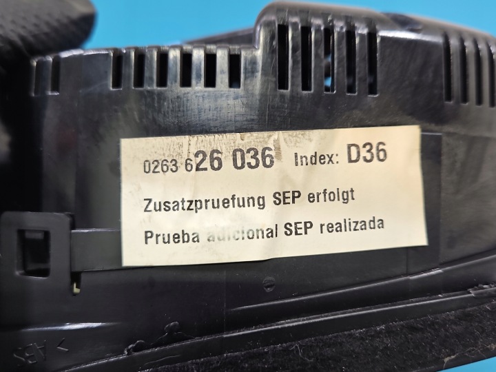 COMPTEUR AUDI A4 B6 2,0 FSI 8E0920900L 0263626036 EUROPE