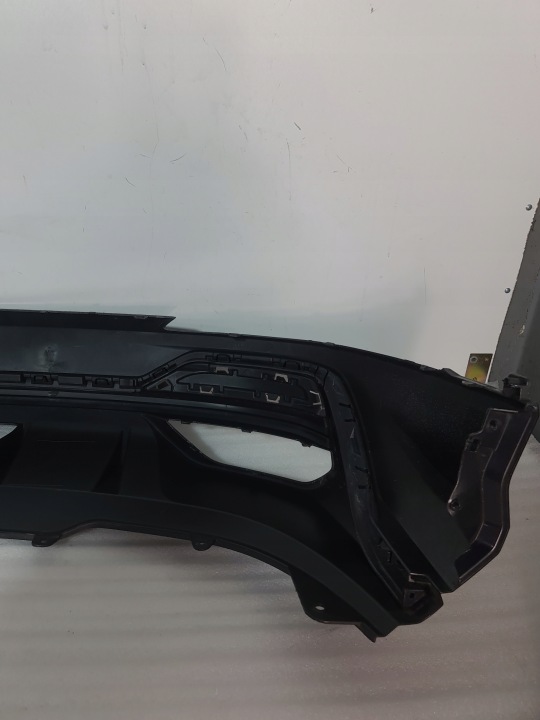 AUDI Q3 S-LINE SPOILER DOUBLURE DIFFUSEUR PARE-CHOCS ARRIÈRE 83A807568B