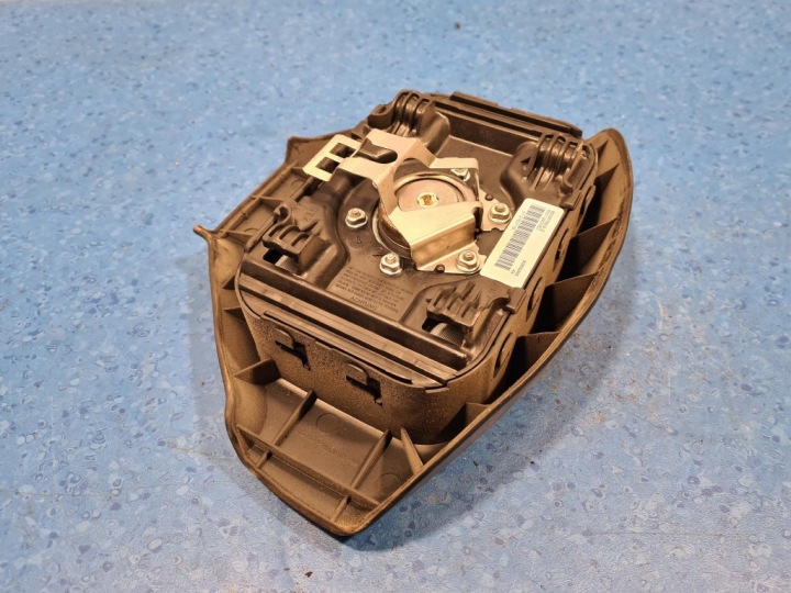OPEL VIVARO A AIRBAG CONDUCTEUR X M9R-786