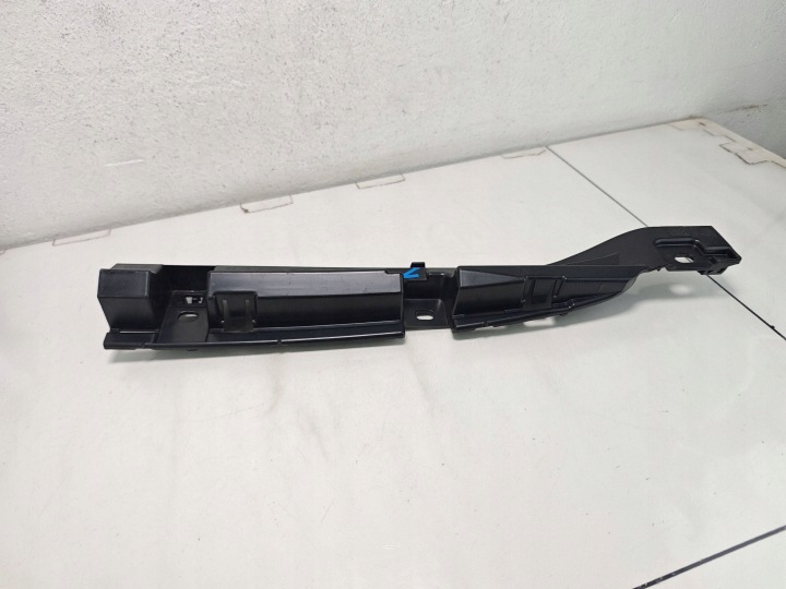 BMW I4 G26 GLISSIÈRE BAGUETTES SEUIL DROIT ARRIÈRE 8737090