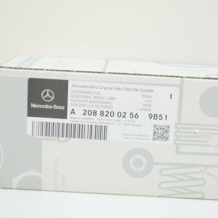 MERCEDES-BENZ CLK C208 PHARE TRZECIEGO FEUX PIED A20882002569B51
