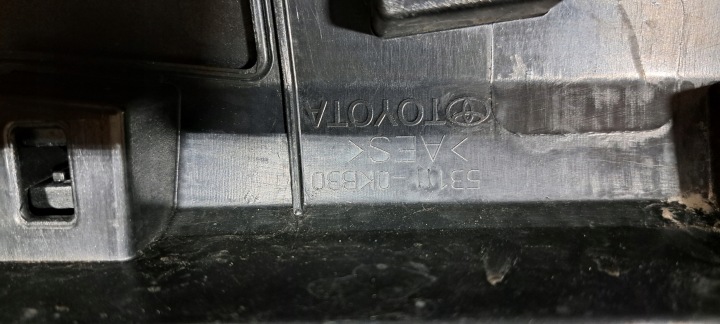 TOYOTA HILUX CALANDRE RADIATEUR 53100-0KK21